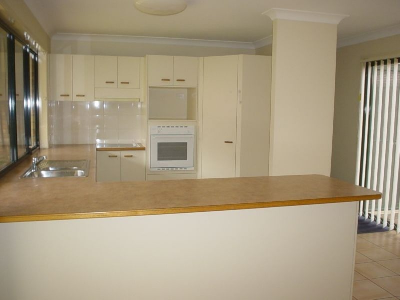 6 Blue Lagoon Court, Nerang QLD 4211
