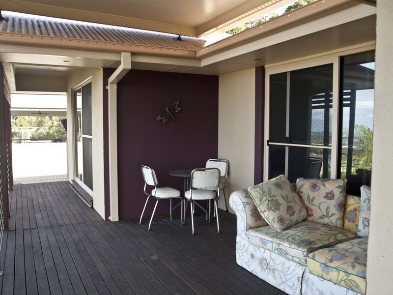 4 Chevron Rise, Highland Park QLD 4211