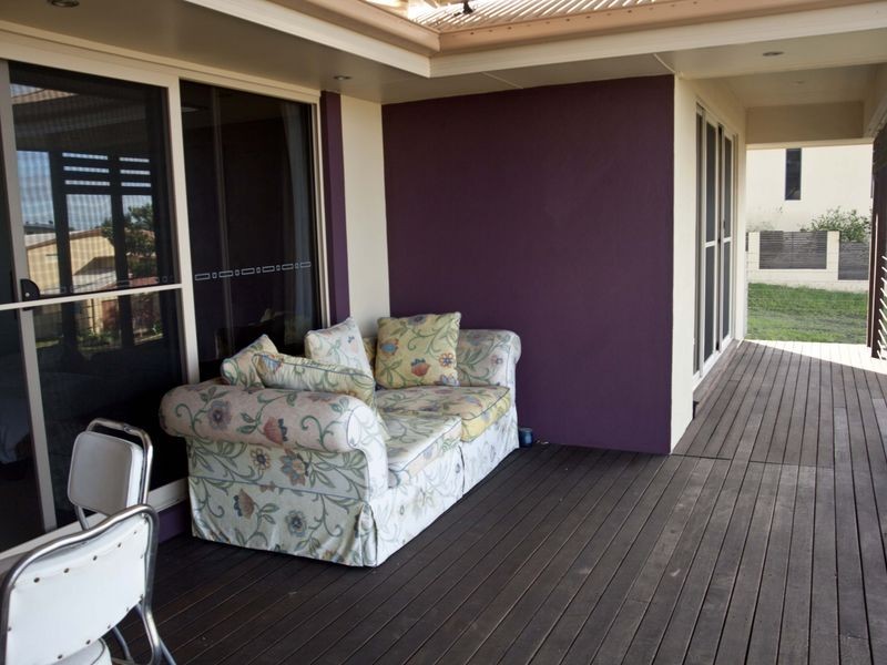 4 Chevron Rise, Highland Park QLD 4211