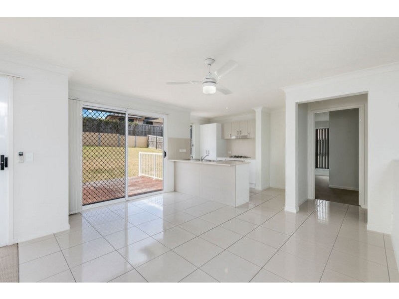 19 Rutherford Circuit, Gilston QLD 4211