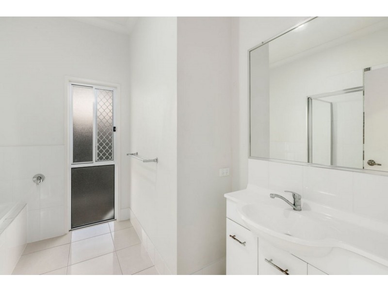 19 Rutherford Circuit, Gilston QLD 4211