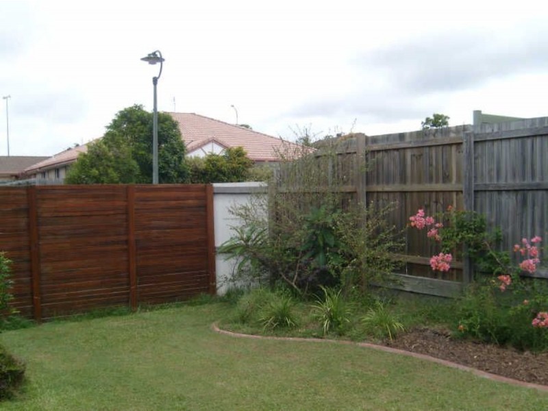 16 Rossmore Street, Nerang QLD 4211