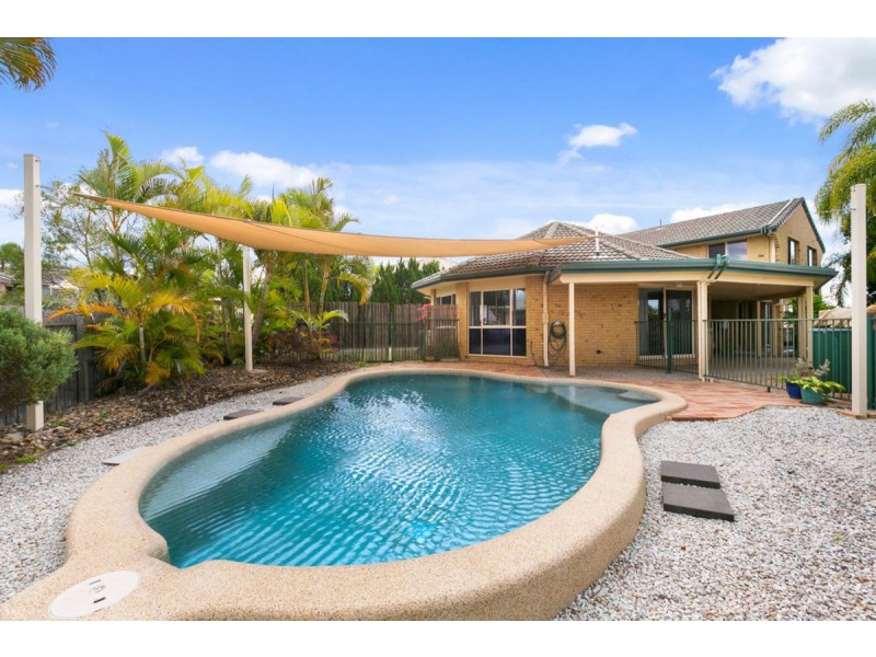 7 Nottingham Place, Highland Park QLD 4211