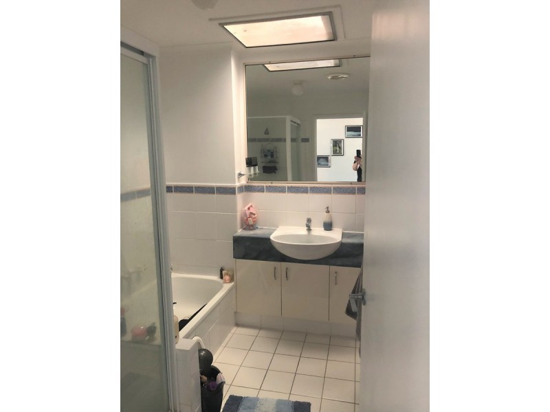 49/84 Lawrence Drive, Nerang QLD 4211