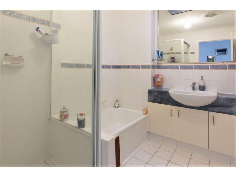 49/84 Lawrence Drive, Nerang QLD 4211