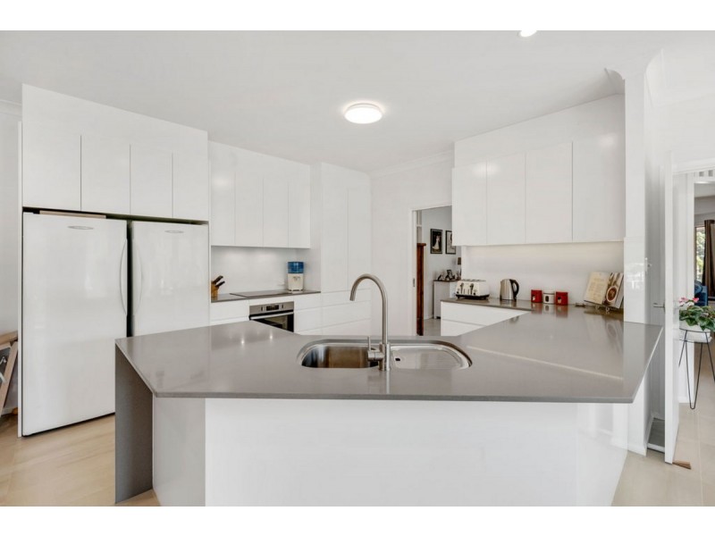 57 Barcoo Court, Clagiraba QLD 4211