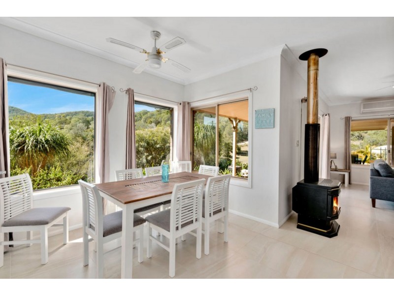 57 Barcoo Court, Clagiraba QLD 4211