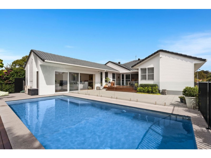 13 Elsemore Court, Carrara QLD 4211