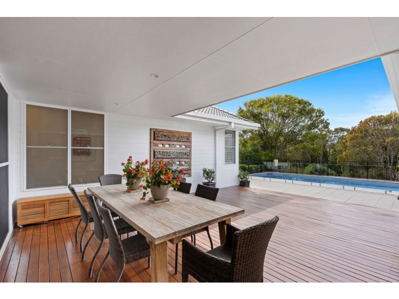 13 Elsemore Court, Carrara QLD 4211