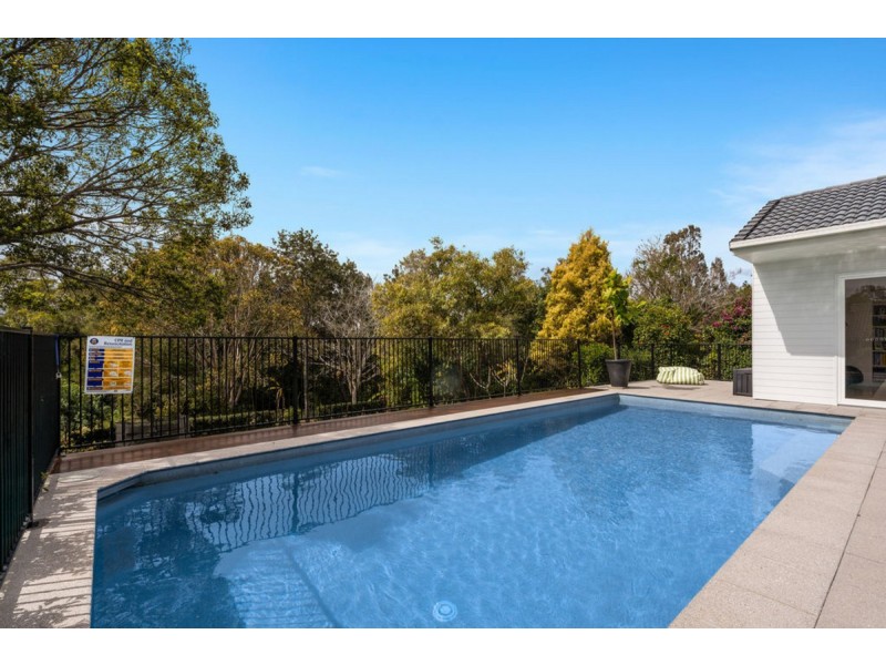13 Elsemore Court, Carrara QLD 4211