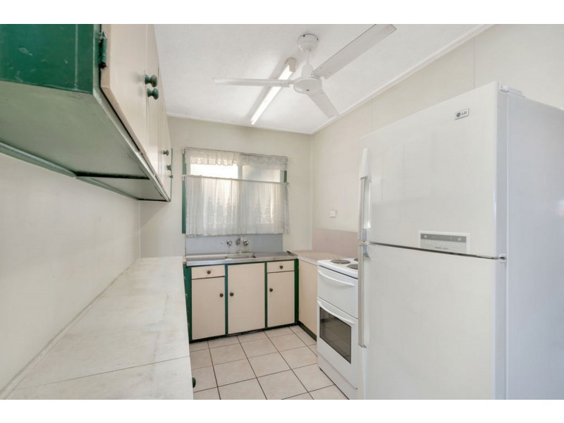 32 Nerang-Broadbeach Road, Nerang QLD 4211