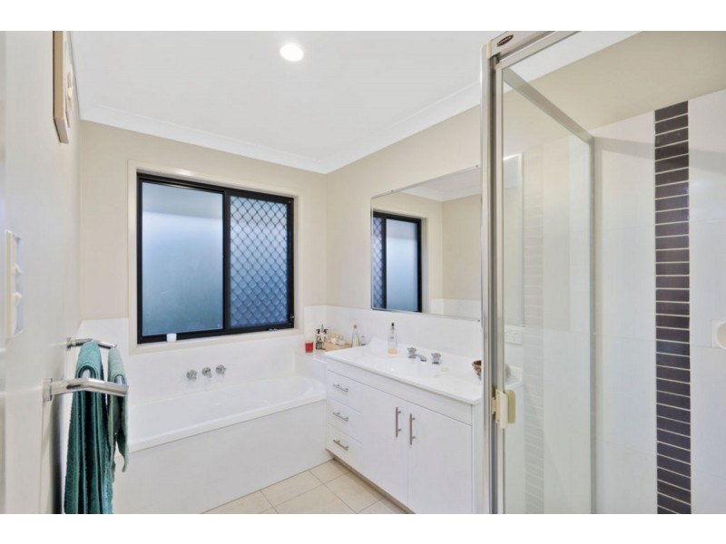59 Manning Circuit, Pacific Pines QLD 4211