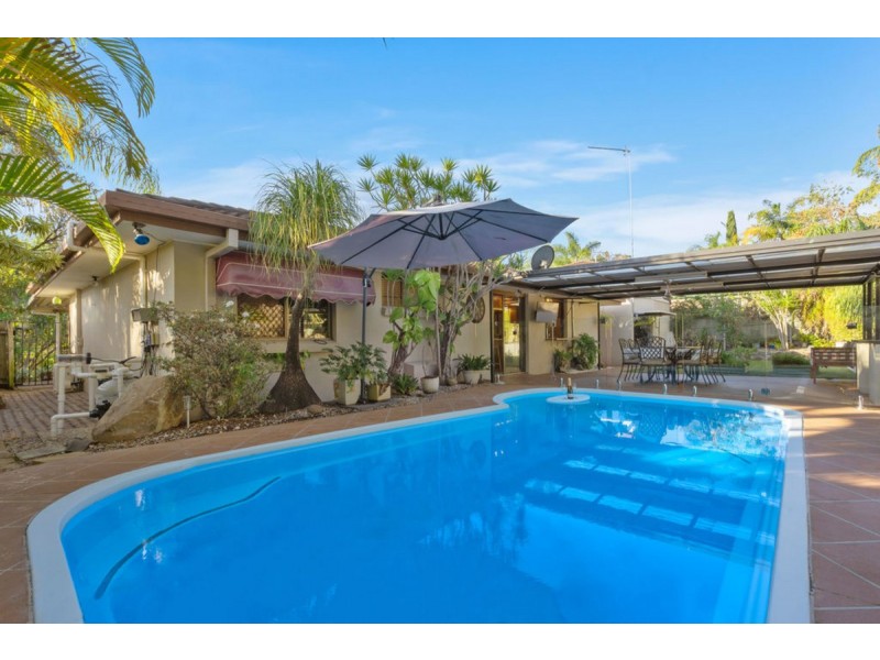 6 Hamersley Way, Worongary QLD 4213