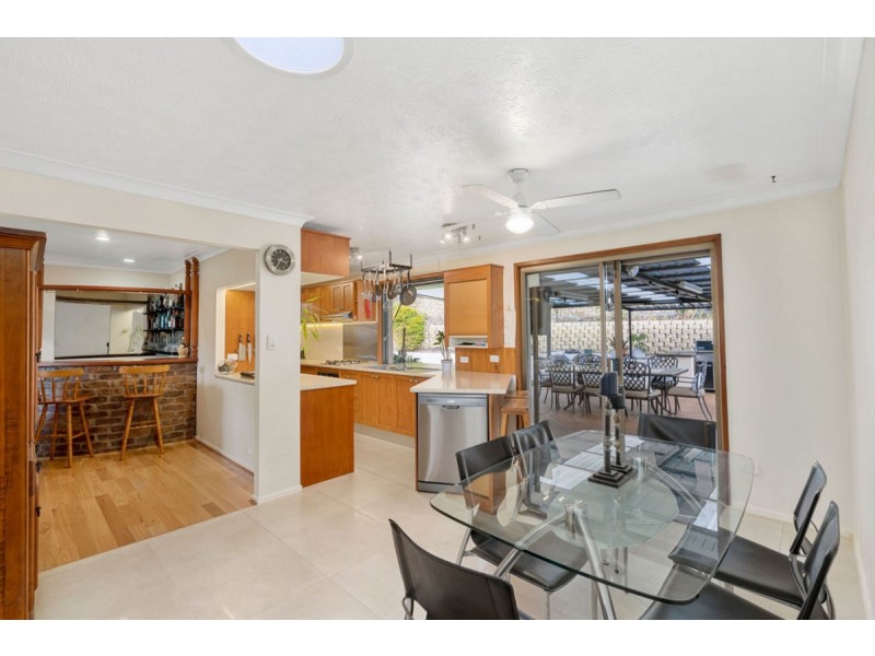 6 Hamersley Way, Worongary QLD 4213