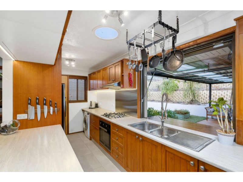 6 Hamersley Way, Worongary QLD 4213