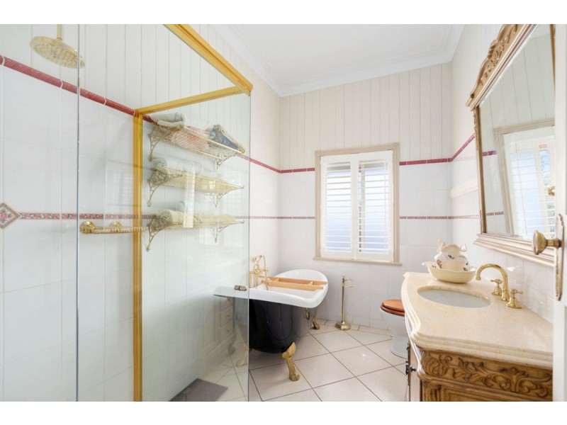 2310 Beechmont Road, Beechmont QLD 4211