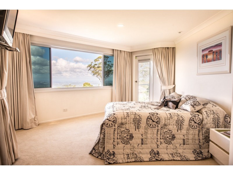 13 Jenyns Road, Tamborine Mountain QLD 4272