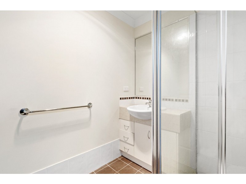 18 Peter Mills Drive, Gilston QLD 4211