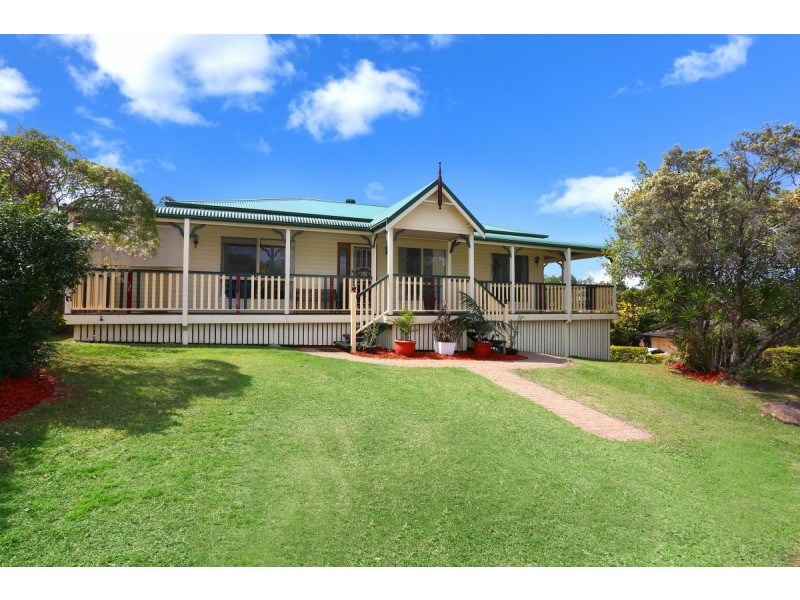 54 Pacific Pines Boulevard, Pacific Pines QLD 4211