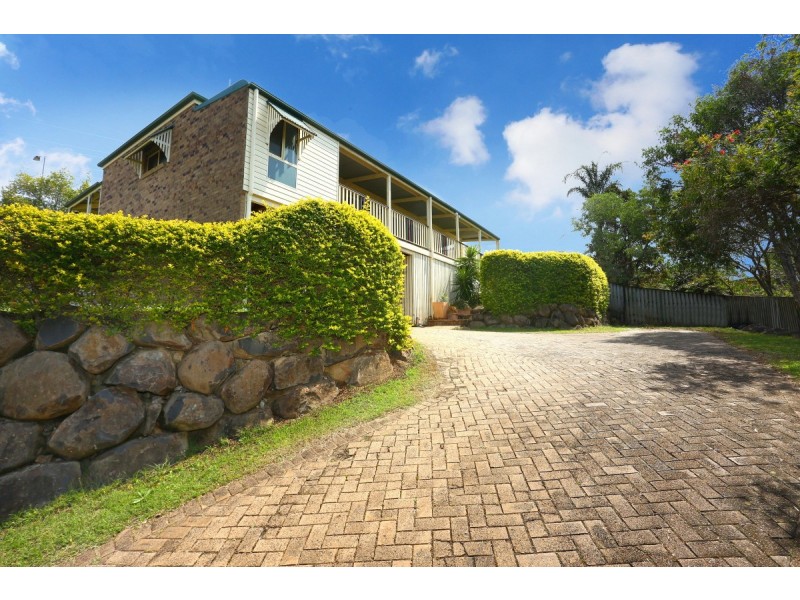 54 Pacific Pines Boulevard, Pacific Pines QLD 4211