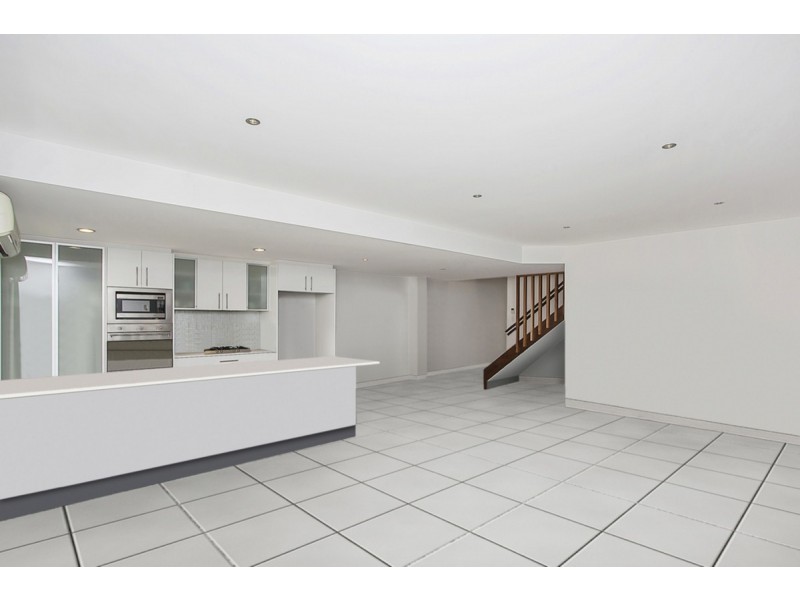 23/1 Boulton Drive, Nerang QLD 4211