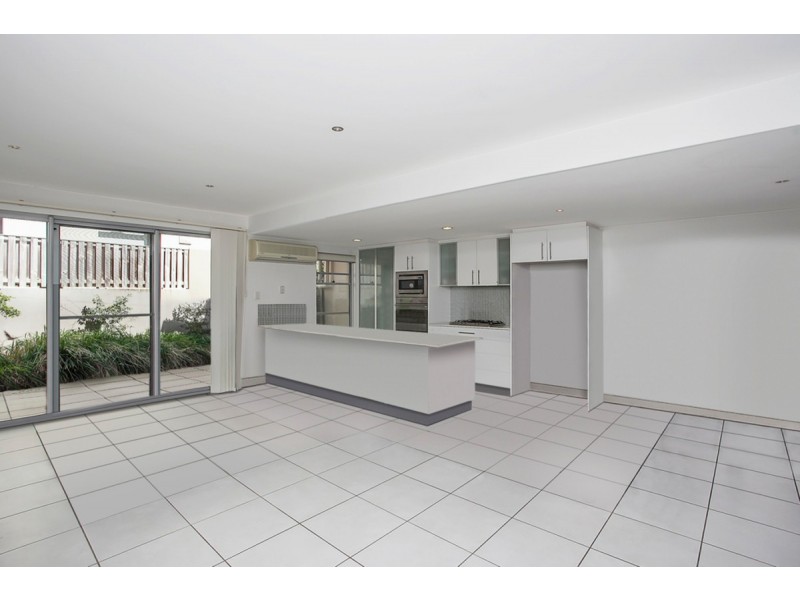 23/1 Boulton Drive, Nerang QLD 4211