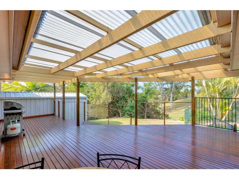 17 Kilmarnock Close, Highland Park QLD 4211