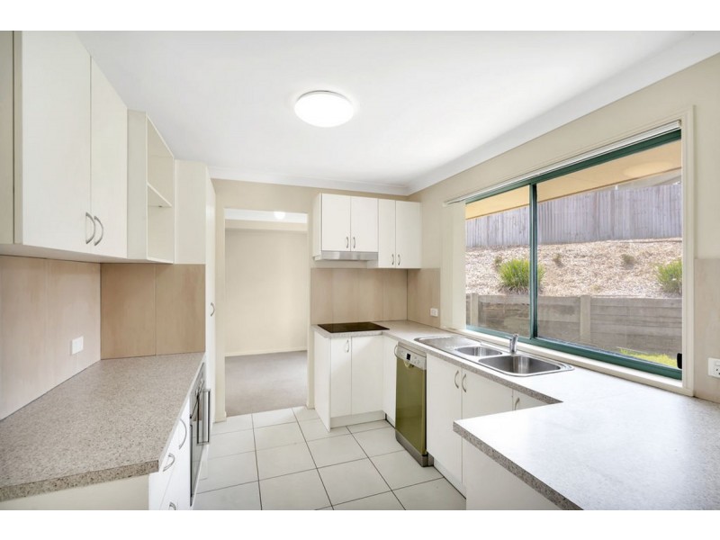 31 Glengarry Close, Highland Park QLD 4211