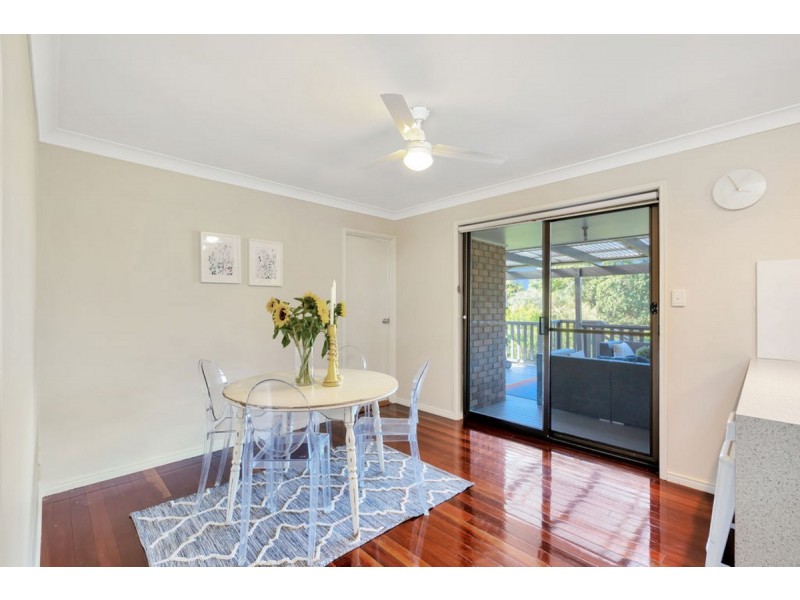 28 Hastings Crescent, Carrara QLD 4211