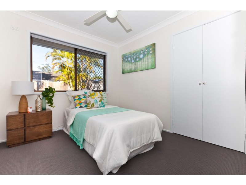 12 Alexander Drive, Highland Park QLD 4211