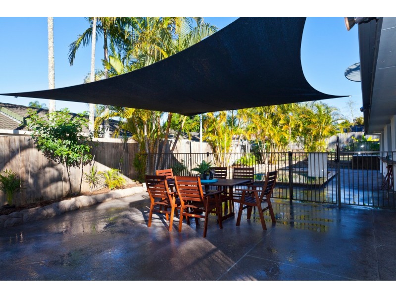 12 Alexander Drive, Highland Park QLD 4211