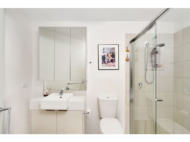 68/5074 Emerald Island Drive, Carrara QLD 4211