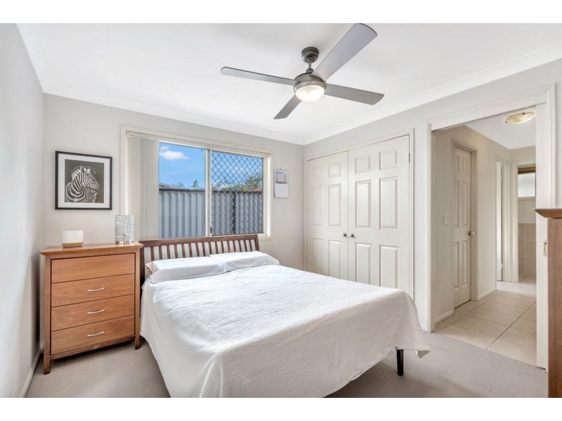 4 Mercure Place, Highland Park QLD 4211