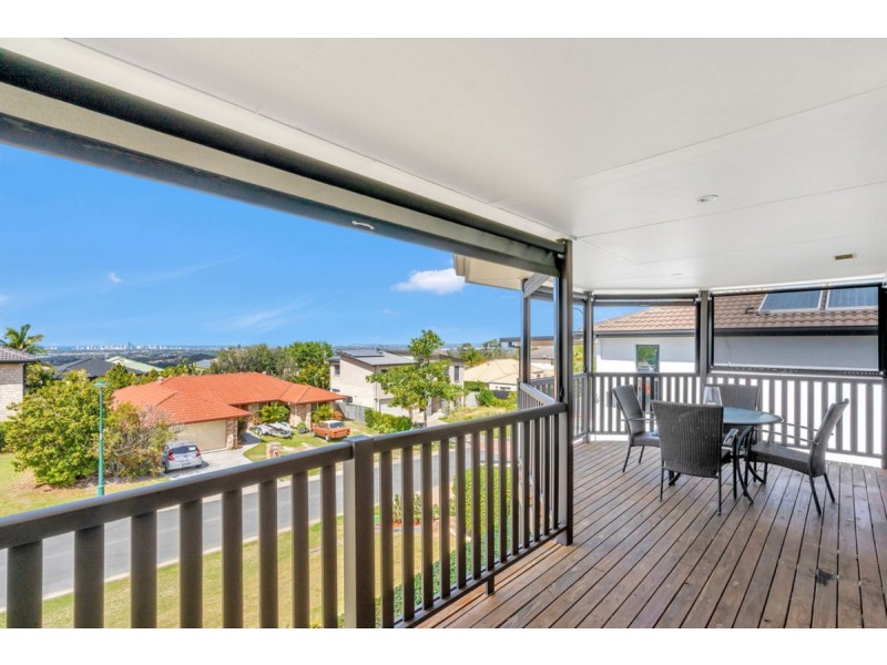 4 Mercure Place, Highland Park QLD 4211