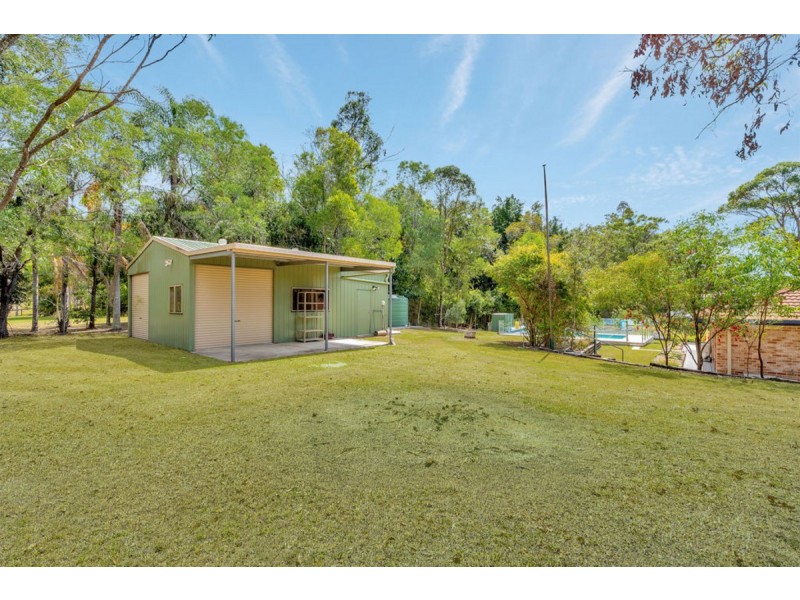 2 Lawnhill Drive, Nerang QLD 4211