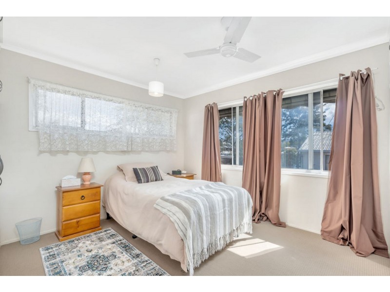 11 Nerang-Broadbeach Road, Nerang QLD 4211