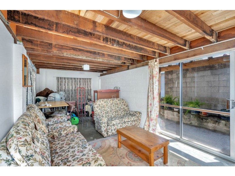 11 Nerang-Broadbeach Road, Nerang QLD 4211