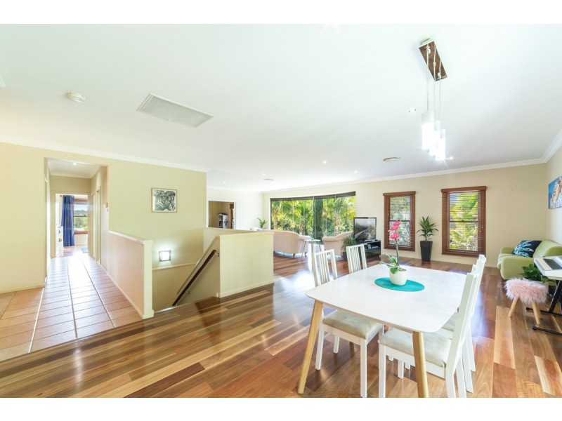 70-72 The Oval Drive, Mount Nathan QLD 4211