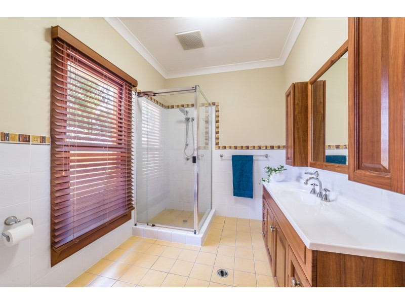 70-72 The Oval Drive, Mount Nathan QLD 4211
