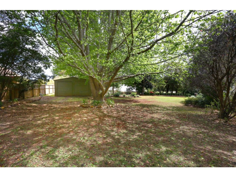 27 Lilac Tree Court, Beechmont QLD 4211