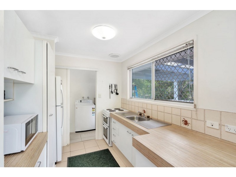 7 Windsor Place, Molendinar QLD 4214