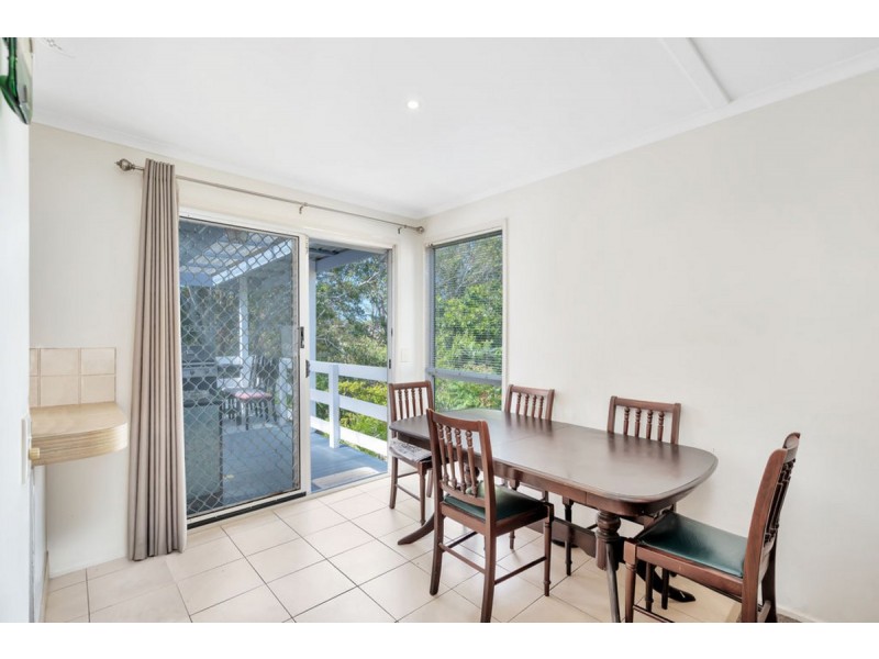 7 Windsor Place, Molendinar QLD 4214