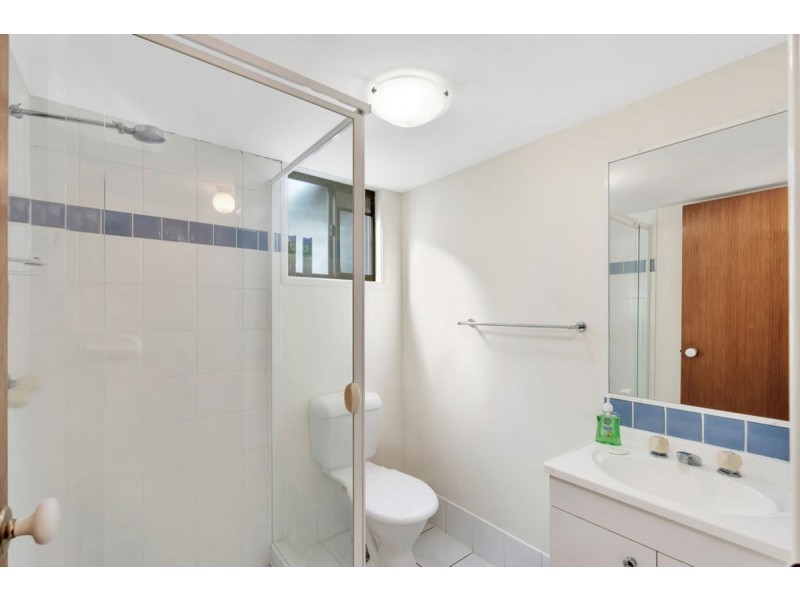 7 Windsor Place, Molendinar QLD 4214