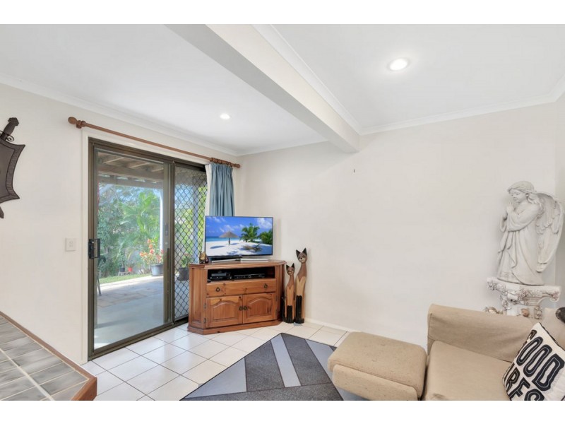 7 Windsor Place, Molendinar QLD 4214