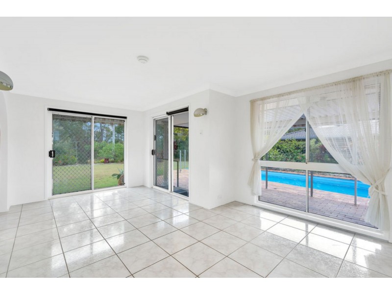 2 Crocus Way, Gaven QLD 4211