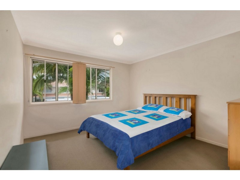 72/125 Pappas Way, Nerang QLD 4211