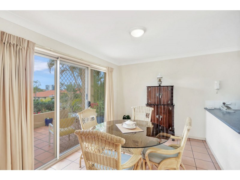 96/152 Palm Meadows Drive, Carrara QLD 4211