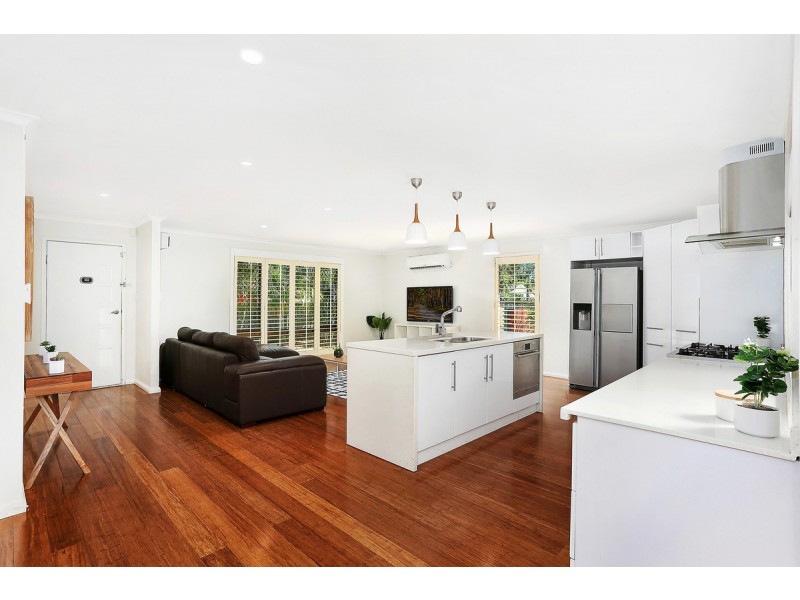 20 Hokitika Street, Broadbeach Waters QLD 4218