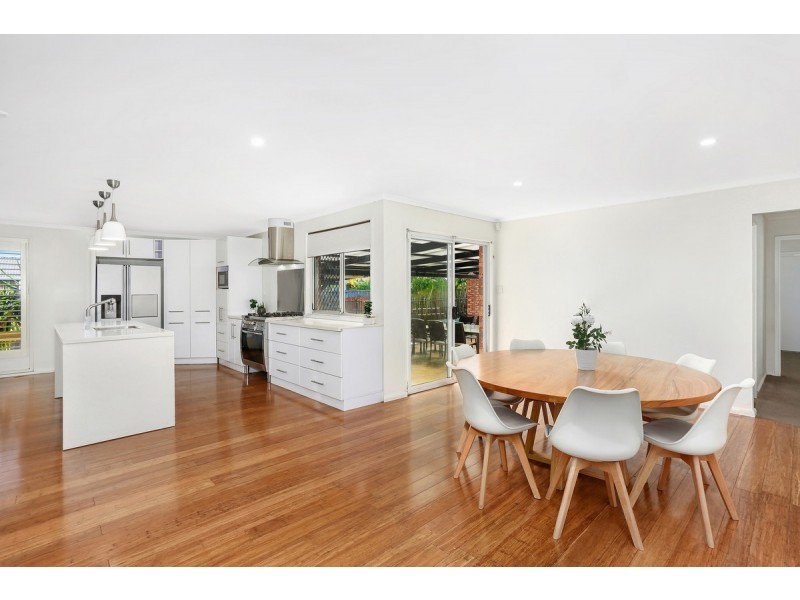 20 Hokitika Street, Broadbeach Waters QLD 4218