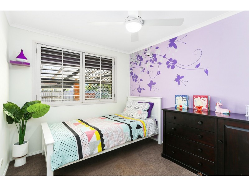 20 Hokitika Street, Broadbeach Waters QLD 4218